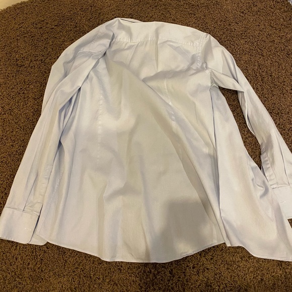 Hugo boss long sleeve button down shirt. - Picture 3 of 3